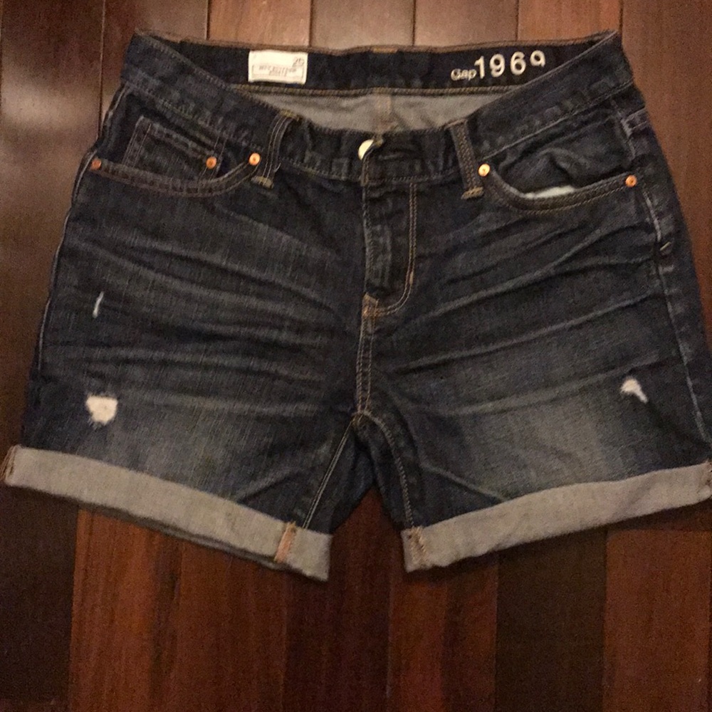GAP boyfriend jean shorts
